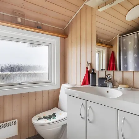 Gro - 250m From The Sea By Interhome *